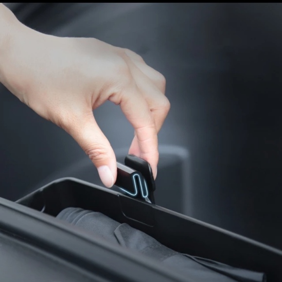 Tesla Aftermarket Frunk Umbrella Box NIB - Picture 3 of 8